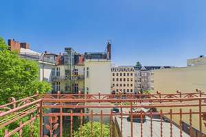 Sanierter Altbau mit Charakter: Dielboden, Balkon & Wohnküche in Steglitz – Die vollständige Adresse der Immobilie erhältst du vom Anbieter., 12165 Steglitz, Berlin – Vorschaubild 8