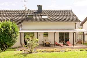 Viel Platz für die ganze Familie! Modernisiertes 1-2 Familienhaus in toller Waldrandlage – Die vollständige Adresse der Immobilie erhältst du vom Anbieter., 76275 Ettlingen – Vorschaubild 13
