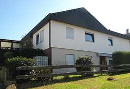 Hausansicht mit ELW