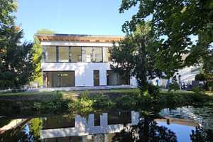 Erstbezug: Modernes EFH in bester Lage mitten in Gröbenzell  – Lindenweg 7, 82194 Fürstenfeldbruck (Kreis) – Vorschaubild 1