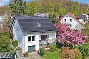 Bezugsfertiges Eigenheim mit Weitblick und Gartenidylle – Die vollständige Adresse der Immobilie erhältst du vom Anbieter., 31707 Bad Eilsen – Vorschaubild 1