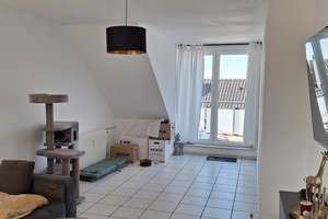 Wohnen mit Charakter: 3-Zimmer-Dachgeschosswohnung in Leverkusen – Myliusstraße 4, 51371 Bürrig, Leverkusen – Vorschaubild 4