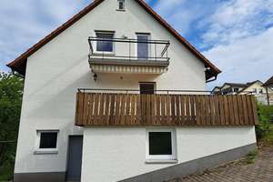 Alltagstauglich wohnen in diesem geräumigen Einfamilienhaus in Neunkirchen mit Wärmepumpe. – Sportplatzstraße 18, 63930 Neunkirchen – Vorschaubild 5