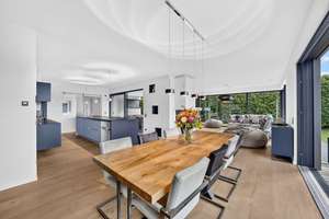 Exklusive Architektenvilla in Höhenlage von Trier-Feyen mit Stadtpanorama & hochwertiger Ausstattung – Die vollständige Adresse der Immobilie erhältst du vom Anbieter., 54294 Feyen/Weismark, Trier – Vorschaubild 9