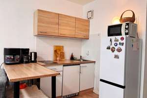 Hochwertiges Apartment vollmöbliert mit TG Stellplatz und großem Balkon ab Juli verfügbar – Im Eichwald 18, 69126 Boxberg, Heidelberg – Vorschaubild 2