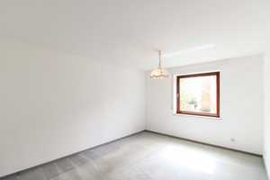Sofort bezugsfreie 2-Zi.-ETW mit Balkon in guter Lage von Augsburg – Augsburg – Vorschaubild 2