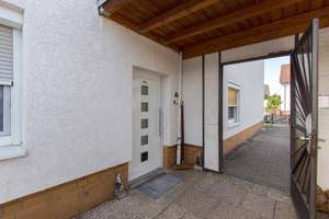 Zweifamilienhaus mit zusätzlichem Bebauungspotenzial| 2 Wohneinheiten | Garten | Doppelcarport – Die vollständige Adresse der Immobilie erhältst du vom Anbieter., 30629 Misburg-Nord, Hannover – Vorschaubild 8