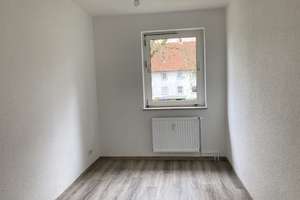 Urbanes Zuhause mit Wohlfühlfaktor– 3-Zimmerwohnung (Musterbilder) – Berliner Straße 92, 38226 Lebenstedt, Salzgitter – Vorschaubild 4
