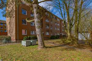 Zauberhaft wohnen in Lübeck: Liebevoll gepflegte Drei-Zimmer-Eigentumswohnung mit Balkon – Die vollständige Adresse der Immobilie erhältst du vom Anbieter., 23554 Sankt Lorenz Nord, Lübeck – Vorschaubild 4