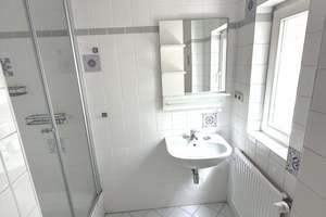 3 Zi. Dachgeschosswohnung , 3. OG. schöne Südlage mit großem Außenbereich nähe UKE – Geschwister Scholl Str. 65, 20251 Eppendorf, Hamburg – Vorschaubild 16