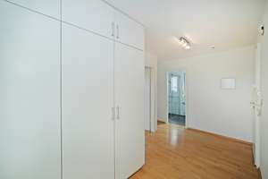 2 Zimmerwohnung - Ihr Logenplatz über Rosenheim mit Alpenblick – Die vollständige Adresse der Immobilie erhältst du vom Anbieter., 83022 Ost, Rosenheim – Vorschaubild 17