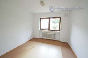 Großzügiger Bungalow mit Garten, Einliegerwohnung sowie Garage in herrlich ruhiger Lage  – 91056 Büchenbach Nord, Erlangen – Vorschaubild 12