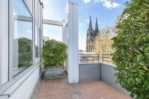 Via Culturalis | Exklusive Penthouse-Maisonette: Urbaner Luxus mit Dompanorama – Die vollständige Adresse der Immobilie erhältst du vom Anbieter., 50667 Altstadt/Nord, Köln – Vorschaubild 6