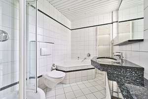 Property thumbnail 10