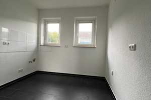 Frisch renovierte 3-Zimmer-Wohnung in Lennep mit Balkon! – Max-von-Laue-Straße 23, 42897 Remscheid – Vorschaubild 5