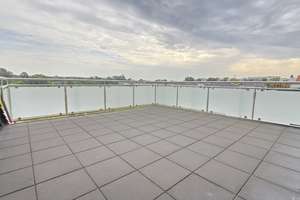 Großzügiges Wohnen mit Wasserblick – modernes Reihenendhaus mit Dachterrasse auf 502 m² Grundstück. – 13587 Hakenfelde, Berlin – Vorschaubild 35