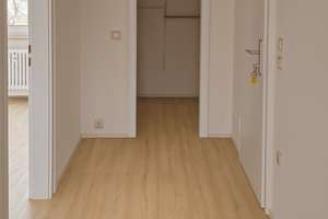 Renovierte 3-Zimmer-Wohnung mit Balkon in Duisburg-Röttgersbach – Kaiser-Friedrich-Straße 223, 47167 Röttgersbach, Duisburg – Vorschaubild 10