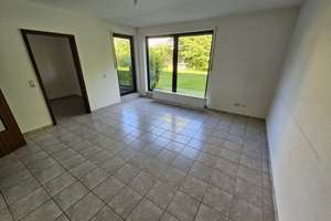Gepflegte 2-Zimmer-Wohnung mit Tiefgaragenstellplatz in Bonn – provisionsfrei von privat – Hinter Hoben 155, 53129 Dottendorf, Bonn – Vorschaubild 2