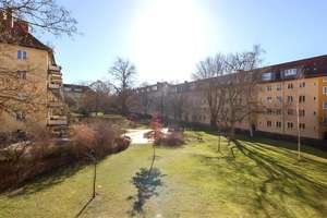 Stilvoll möbliert! Helle 2-Zimmer-Wohnung mit Balkon im Herzen von Prenzlauer Berg – Bötzowstraße 72, 10407 Prenzlauer Berg, Berlin – Vorschaubild 6