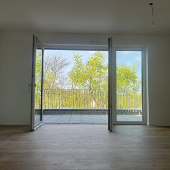 Erstbezug ** Penthouse mit 2 Bädern, Aufzug und Senioren-Service im schönen Duissern!