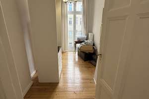 Hauptmieter gesucht: Helle 2-Zimmer Wohnung in Berlin-Charlottenburg – Suarezstraße 3, 14057 Charlottenburg, Berlin – Vorschaubild 2