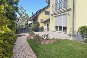 NEUWERTIGES EINFAMILIENHAUS MIT EINLIEGERWOHNUNG UND GARTEN – Die vollständige Adresse der Immobilie erhältst du vom Anbieter., 68766 Hockenheim – Vorschaubild 6