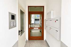Kapitalanlage mit Charme – Individuelle 2-Zi-Dachgeschosswohnung (2003) in Köln-Sülz – Die vollständige Adresse der Immobilie erhältst du vom Anbieter., 50937 Sülz, Köln – Vorschaubild 12