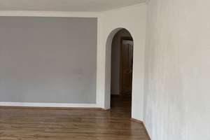 Lebendiges Wohnen: 3-Zimmer-Dachgeschosswohnung in Dillingen an der Donau – 89407 Dillingen an der Donau – Vorschaubild 3