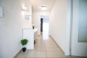 Helle Wohnung mit Südbalkon im Zentrum von Heilbronn zu verkaufen! – Charlottenstraße 29, 74074 Heilbronn, Heilbronn – Vorschaubild 2