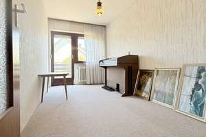 Familienfreundliche Doppelhaushälfte in ruhiger Lage von Oberasbach – Die vollständige Adresse der Immobilie erhältst du vom Anbieter., 90522 Oberasbach – Vorschaubild 10