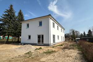 MODERNES WOHNEN IN BERNAU-LADEBURG – Erstbezug Doppelhaushälfte in der Bernauer Str. 3b – Bernauer Straße 3, 16321 Bernau bei Berlin – Vorschaubild 12