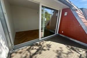 PROVISIONSFREIER VERKAUF, NEUE DACHGESCHOSSWOHNUNG AUCH ALS 4 ZIMMER WHG. MÖGLICH, HELL, 2 x TERRAS. – John-Schehr-Str. 4, 10405 Prenzlauer Berg, Berlin – Vorschaubild 3