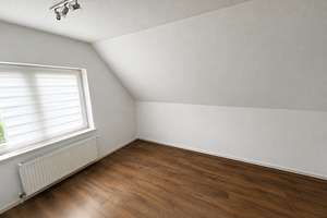 Einfamilienhaus mit großem Grundstück, Bremen Nord – Die vollständige Adresse der Immobilie erhältst du vom Anbieter., 28777 Farge, Bremen – Vorschaubild 10