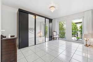 Großzügige 3-Zimmer-Eigentumswohnung mit Balkon in 1A Lage von Leverkusen-Schlebusch – Die vollständige Adresse der Immobilie erhältst du vom Anbieter., 51375 Schlebusch, Leverkusen – Vorschaubild 4