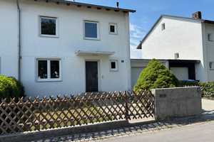 GELEGENHEIT - Teilrenovierte DHH in TOP-Lage v. Mühldorf – Salzachstr. 1a, 84453 Mühldorf am Inn (Kreis) – Vorschaubild 1