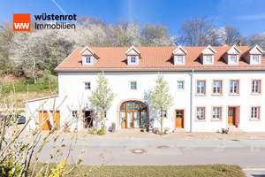 Hochwertig saniertes Bauernhaus mit 3 möblierten Wohnungen & voll ausgestatteten Gastronomie – Die vollständige Adresse der Immobilie erhältst du vom Anbieter., 54441 Trassem – Vorschaubild 1