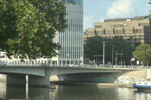 von Privat Top City-Wohnung 2ZKB mit Blick auf die Weser