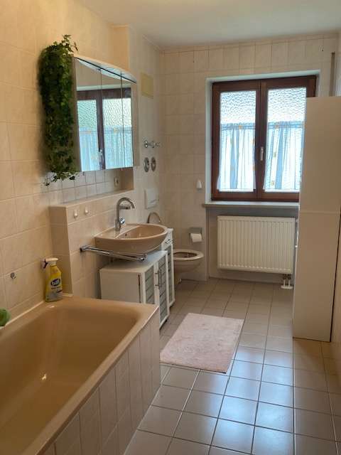 Immobilie in Langweid am Lech - Solide 2-Zimmerwohnung mit Südbalkon - bevorzugt an Kapitalanleger - Bild 6