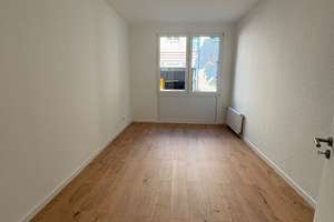 Sanierte 3 Zimmer  Erdgeschosswohnung- zentrale Lage in Krefeld* – Breite Str. 35/Wiedenhofstr. 12, 47798 Stadtmitte, Krefeld – Vorschaubild 4