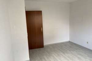 Helle 2-Zimmer-Wohnung mit Terrasse, Einbauküche und großem Keller in Nürnberg-Fischbach – Tolstoistraße 38, 90475 Fischbach, Nürnberg – Vorschaubild 11