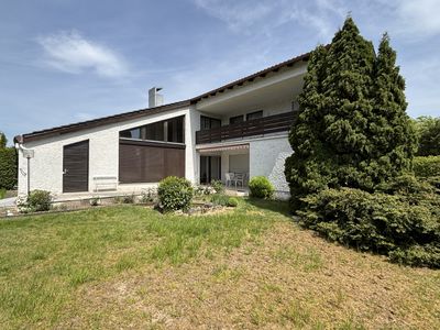 Privilegierte Lage - Stilvolles und repräsentatives Reihenendhaus in Straubing-West
