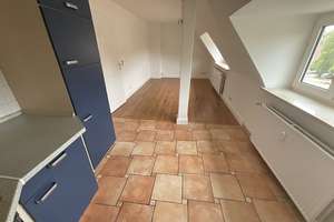 2 Zimmer-Dachgeschosswohnung mit geräumiger Wohnküche – Trappenstraße 13, 23558 Sankt Lorenz Nord, Lübeck – Vorschaubild 6
