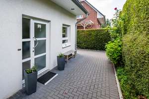 Provisionsfrei!: Helles Einfamilienhaus freistehend – Die vollständige Adresse der Immobilie erhältst du vom Anbieter., 22399 Poppenbüttel, Hamburg – Vorschaubild 14