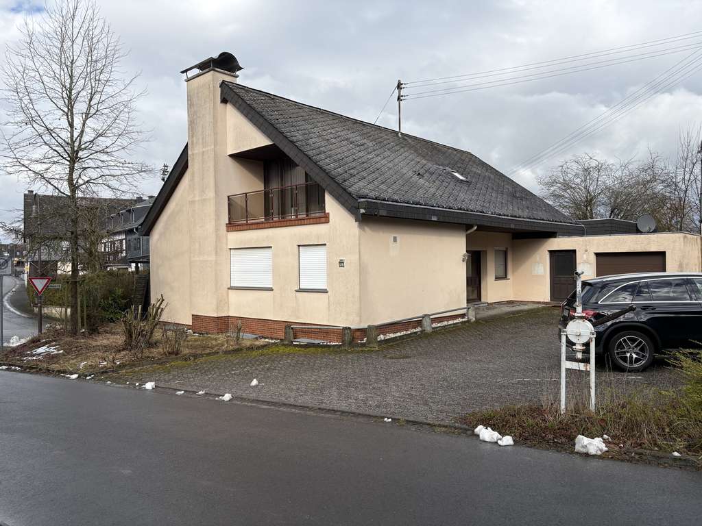 Immobilie in Beltheim - Vielseitiges Immobilien-Ensemble: Großzügiges Wohnen und Gastronomie in Beltheim-Frankweiler - Bild 4