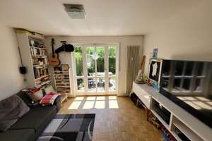 Gut geschnittene 3-Zimmer-Wohnung in München-Freimann mit Garten in schönem Innenhof – Die vollständige Adresse der Immobilie erhältst du vom Anbieter., 80939 Freimann, München – Vorschaubild 1