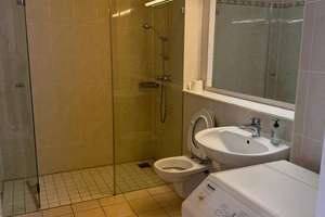 renovierte komfortable 2-Zimmer-Wohnung mit Aufzug, Balkon und Stellplatz in zentraler Lage  – Hofstraße 1, 40723 Hilden – Vorschaubild 13
