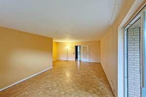 Lübeck St. Jürgen - freie 3 Zimmer Wohnung mit Balkon und Keller unmittelbar an der Wakenitz (Erbpac – Die vollständige Adresse der Immobilie erhältst du vom Anbieter., 23562 Sankt Jürgen, Lübeck – Vorschaubild 13