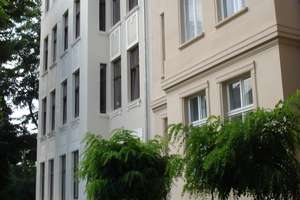 Die erste eigene Wohnung, mit Einbauküche, Balkon und Aufzug. – Kleine Lindenallee 5, 39108 Stadtfeld Ost, Magdeburg – Vorschaubild 1
