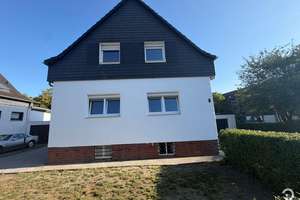 Einfamilienhaus mit 5 Zimmern und 2 Bädern, großem Garten ideal für Familien. Komplett saniert! – Die vollständige Adresse der Immobilie erhältst du vom Anbieter., 40472 Unterrath, Düsseldorf – Vorschaubild 40