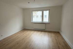 In Renovierung 2,5 Zimmer-Wohnung im Erdgeschoss - in ruhiger Seitenstraße – Neuessener Straße 37, 45329 Altenessen-Nord, Essen – Vorschaubild 2